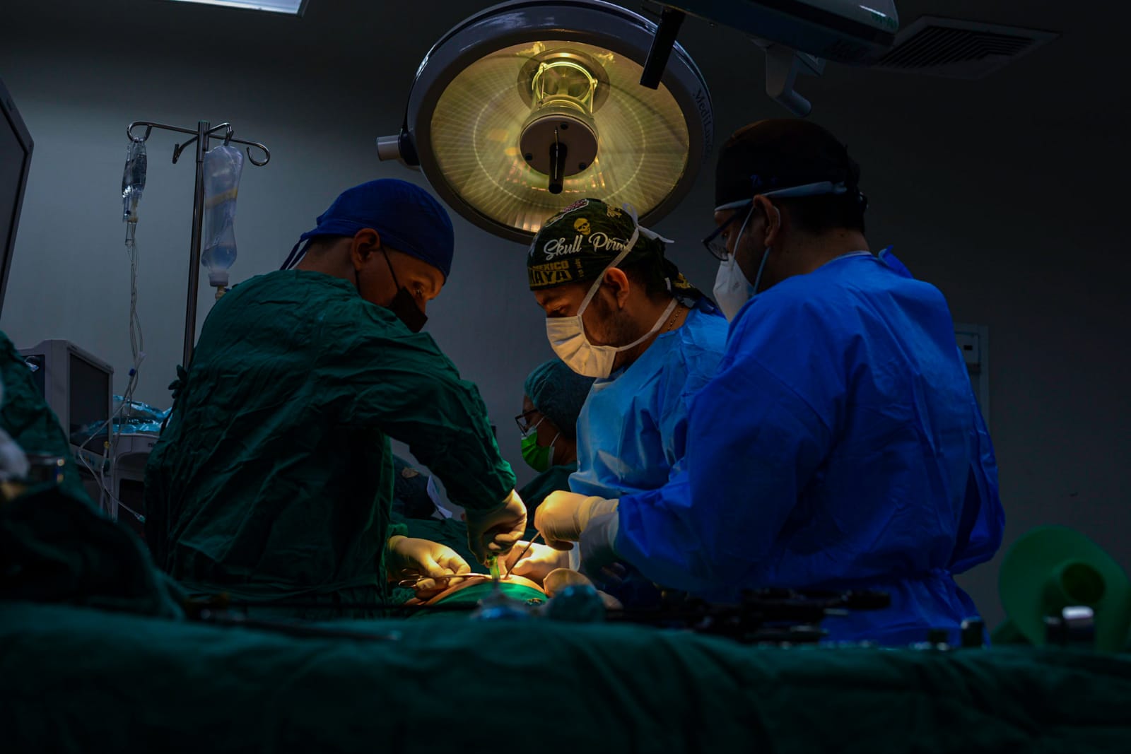 realizan-jornada-nocturna-de-cirugias-laparoscopicas-en-el-hospital-de-san-miguel
